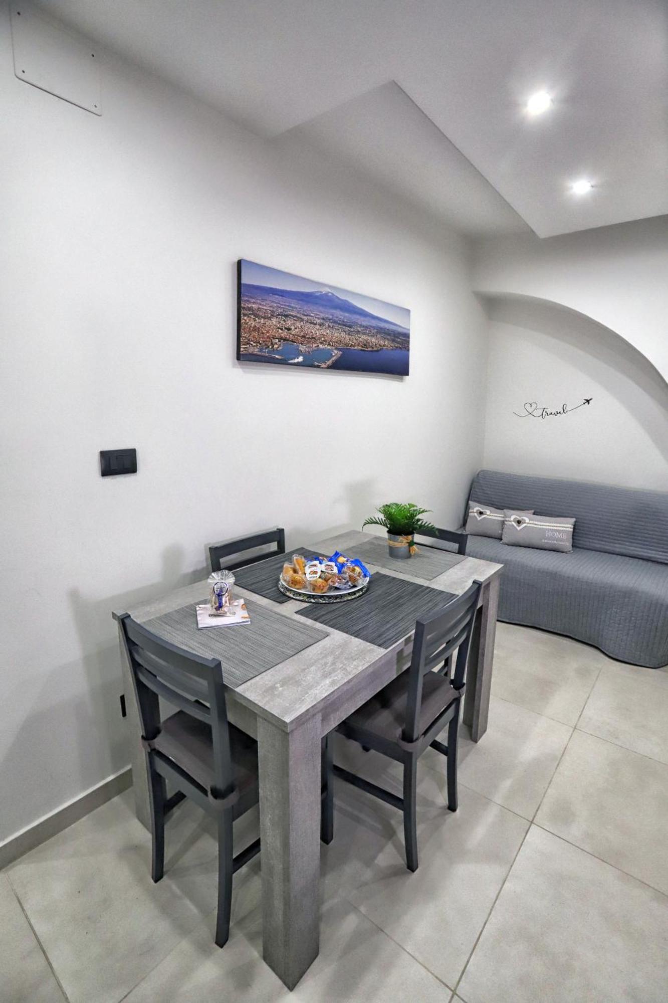 Vicolo 4 Apartment Κατάνια Εξωτερικό φωτογραφία